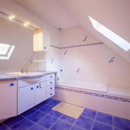Maison Pour 10 Pers. Proche Lac, Wifi, Garage Securise - Fr-1-695-26 *